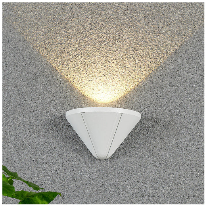 Lisslune | StylishGlow - Elegant LED Wall Light