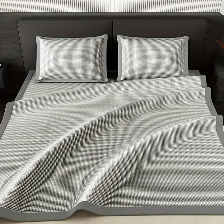 Lisslune | AeroCool Cooling Mattress Protector – Breathable Ice Silk Bed Cover for Hot Sleepers
