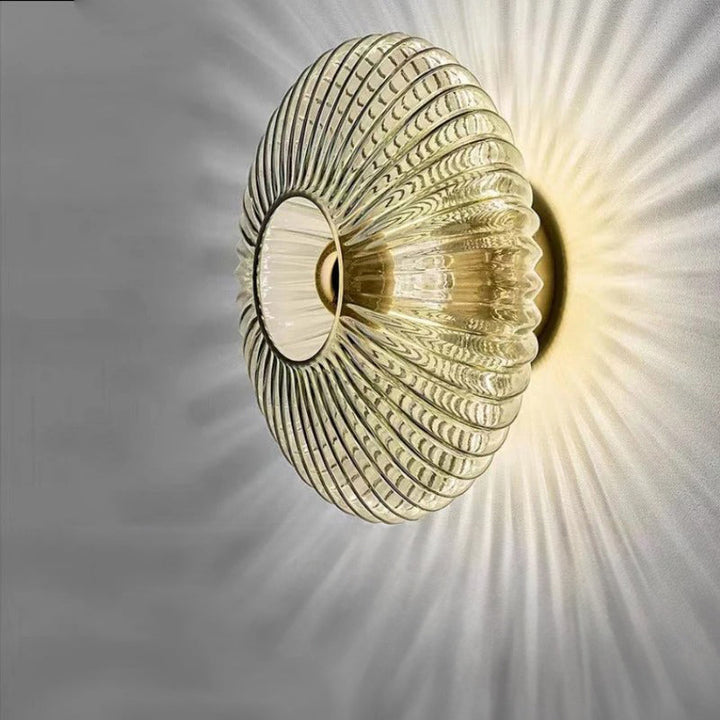 Lisslune | Modern Wall Light Made of Glass