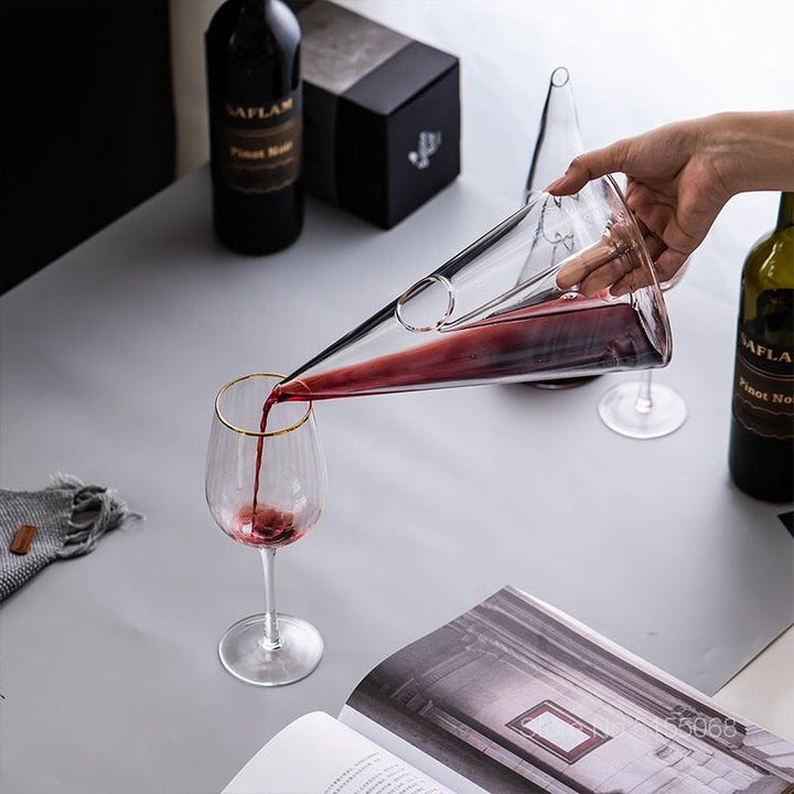 Lisslune | Edifice Decanter - Handcrafted Glass Wine Decanter