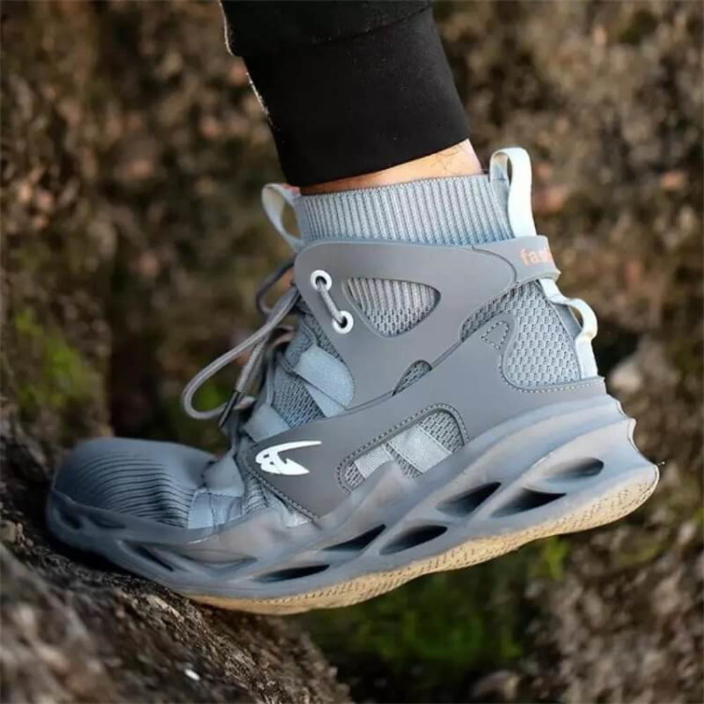 Lisslune | Lightweight, breathable work shoes with steel toe