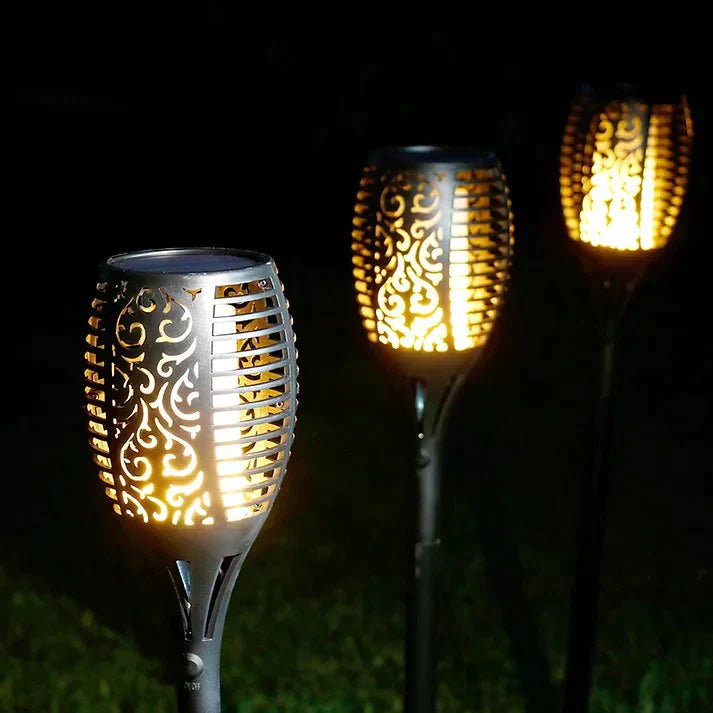 Lisslune | SolarFlare – Outdoor Solar Torch with Realistic Flickering Flame & Weatherproof Design