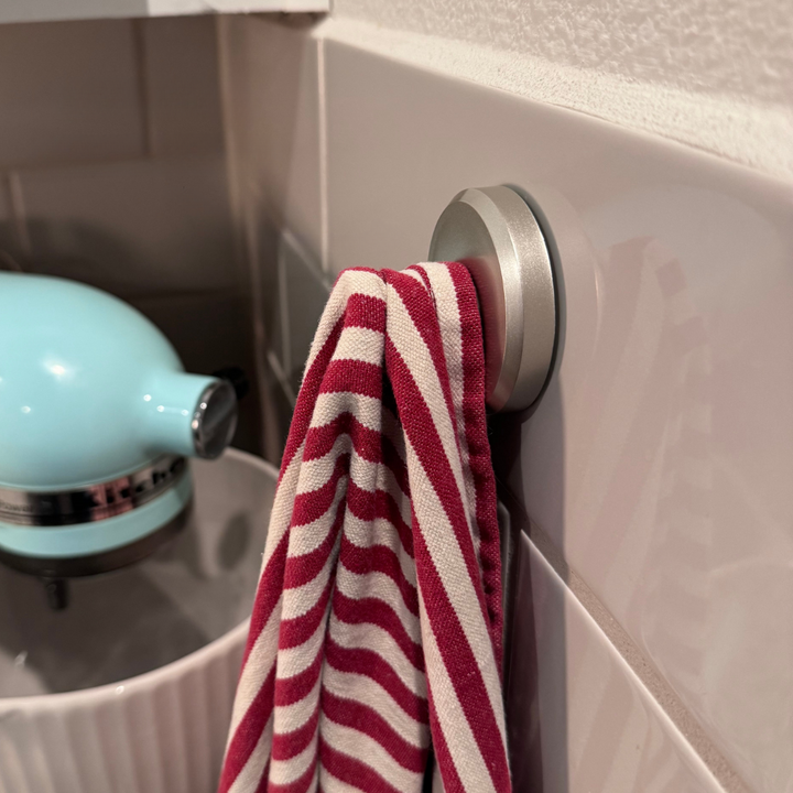 Lisslune | Suction Hook - Adhesive and reusable suction hook
