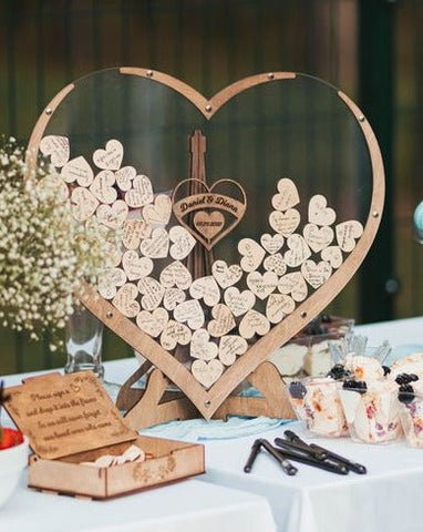 Lisslune | Everlasting Moments heart-shaped guest book