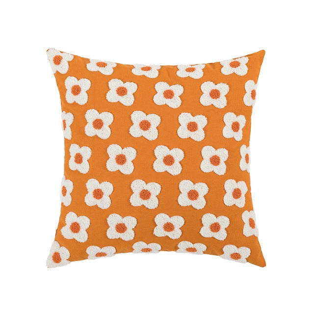 Rynx | Embroidered Daisy Pillowcase