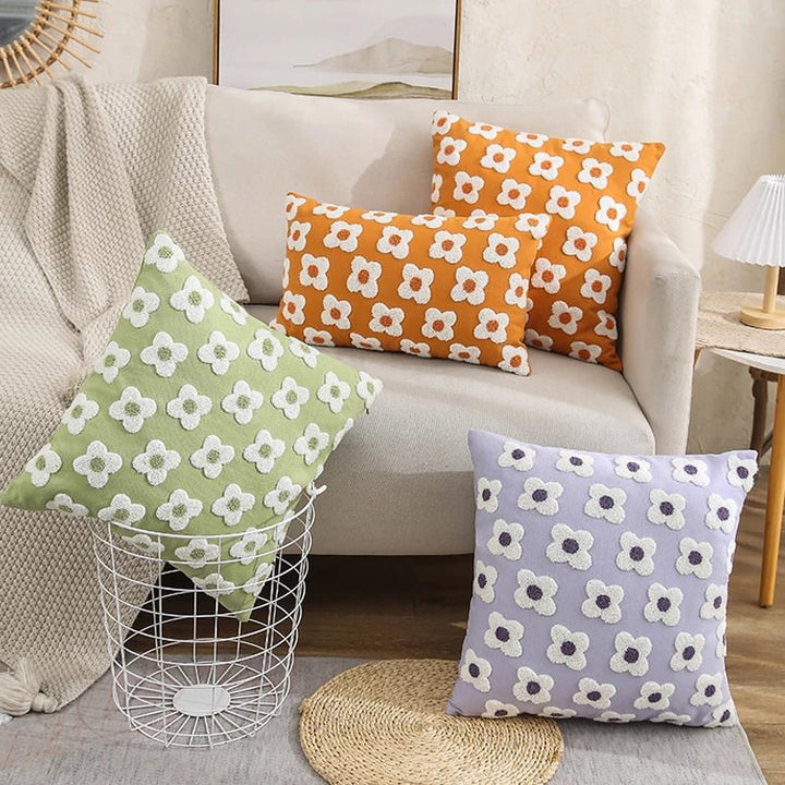 Rynx | Embroidered Daisy Pillowcase