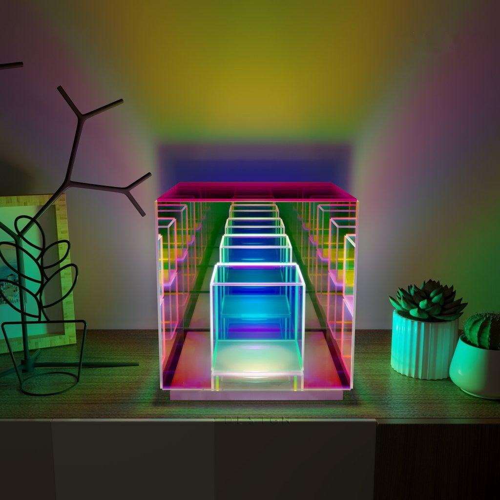 Lisslune | Eternity Rubiks Cube Prism Lamp