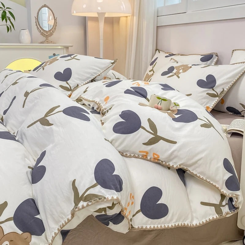 Lisslune | Blossom & Berry Dream Bedding Set 4pcs Floral Duvet Cover