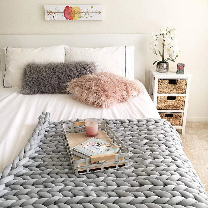 Lisslune | Chunky Knit Blanket