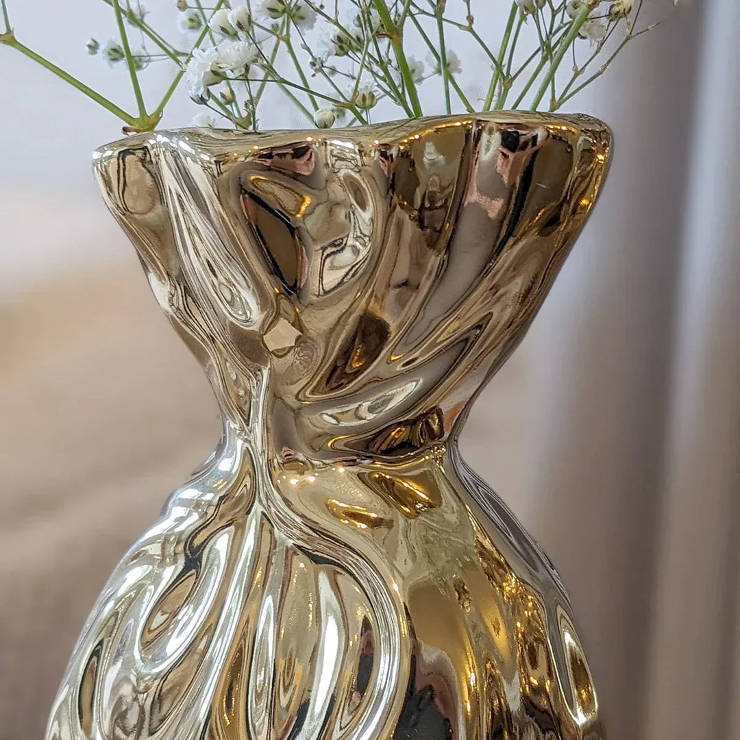 Lisslune | Gildora - Golden Vases for Modern Spaces