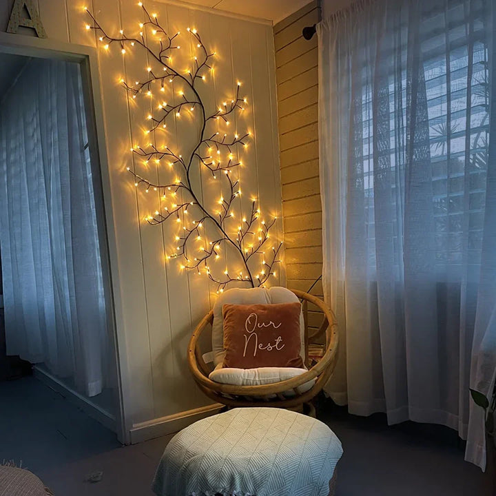 Lisslune | TwilightTwigs - Unique and flexible, pistol-head-shaped light garland