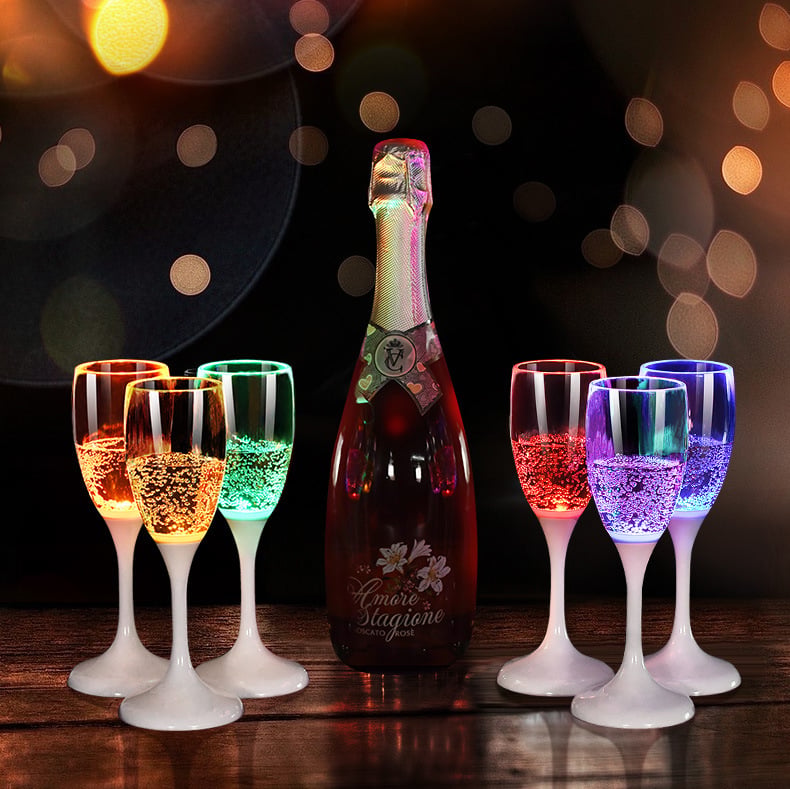 Lisslune | Bright Champagne Glass