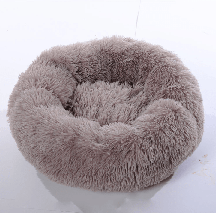 Lisslune | CozyNest | Winter Dog Bed | Luxe Comfort | Sustainable and Stylish
