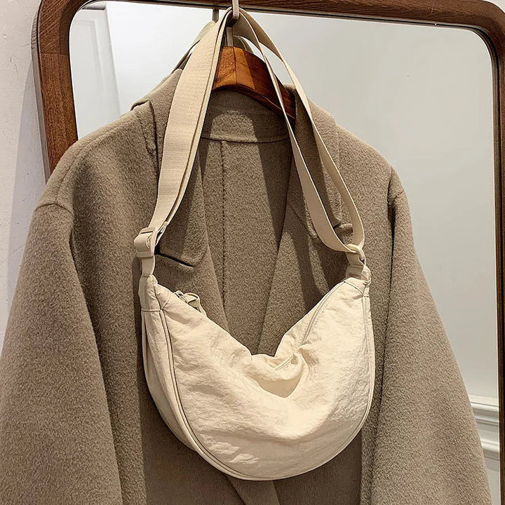 Lisslune | Haze Bag️ | The fashionable dumpling bag for a stylish outfit