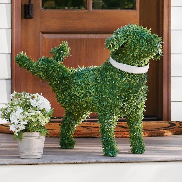 Lisslune | Decorative Peeing Dog Topiary