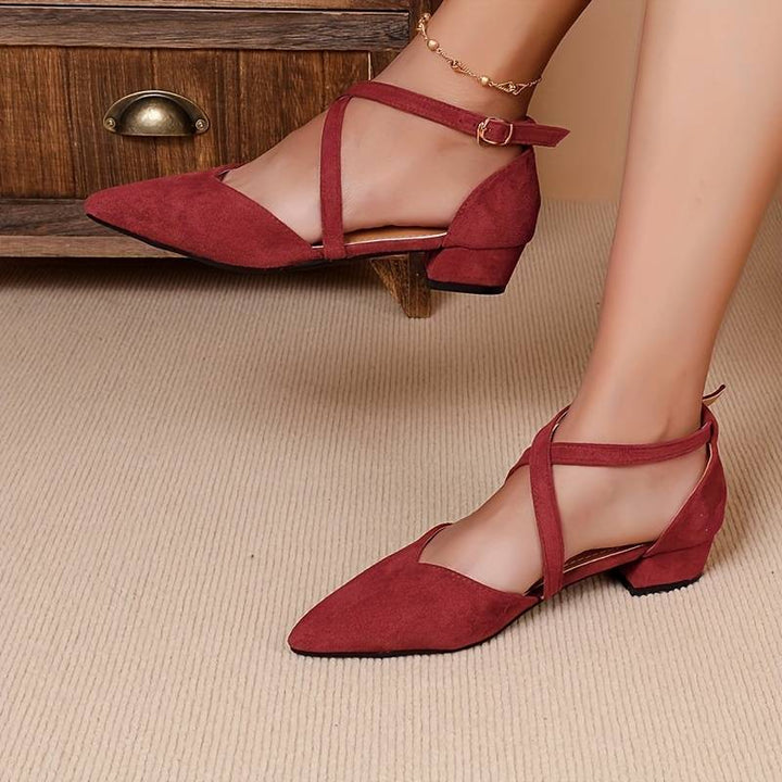 Lisslune | Fashionable Flat Shoes in a Solid Color Design for Women