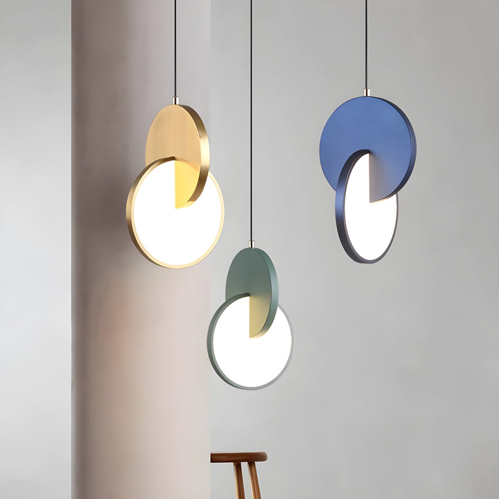 Lisslune | NordicGlow – Modern Scandinavian LED pendant lamp with round frame and warm glow