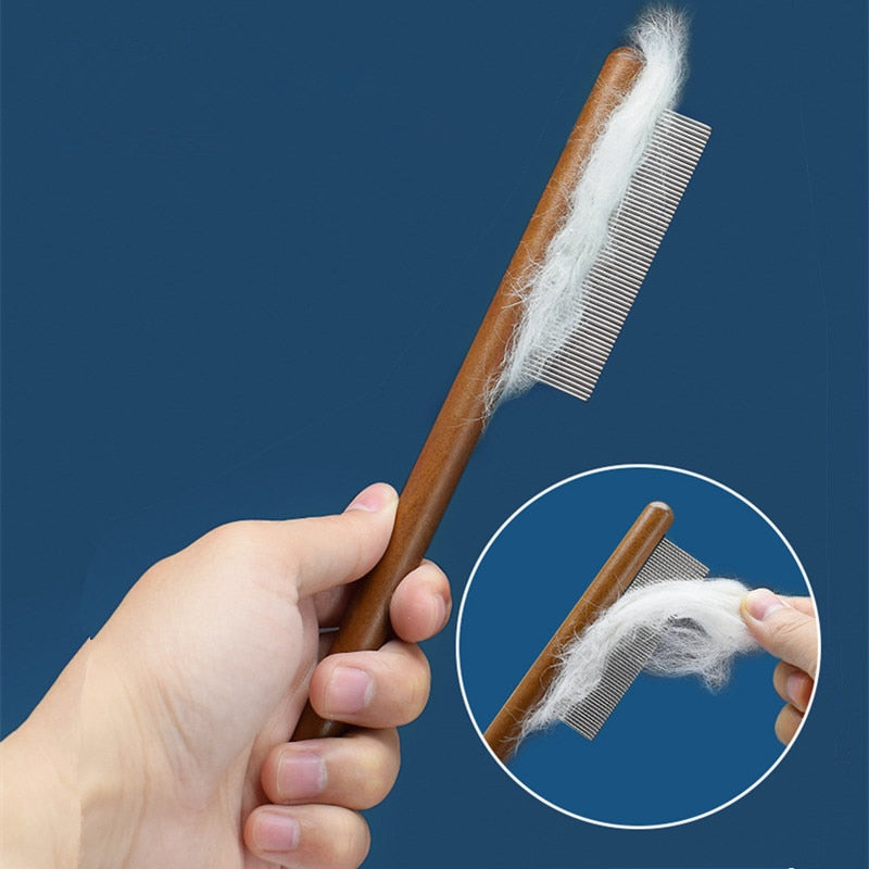 Lisslune | Three Cat Scraper