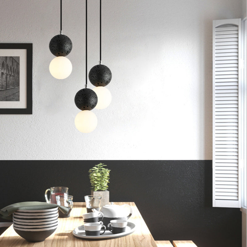 Lisslune | NovaSphere – Elegant Contemporary Table Illumination