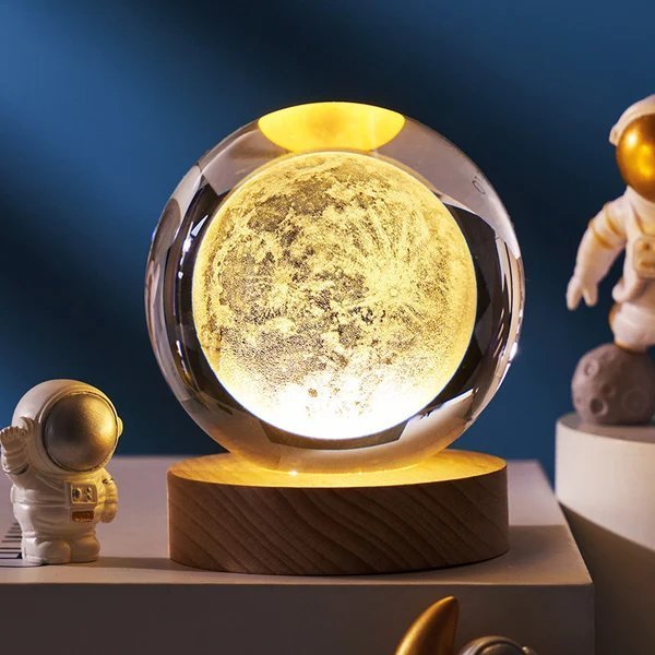 Lisslune | 3D Planet Crystal Ball