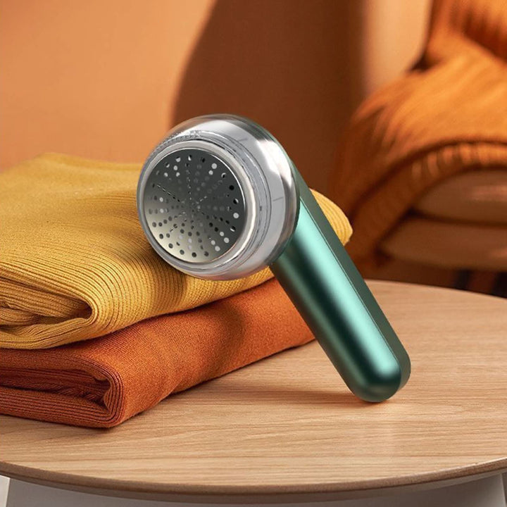 Lisslune | Rechargeable Fabric Lint Remover for Clothes and Upholstery