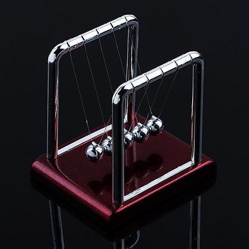 Lisslune | Pendulum Physics Desk Sculpture - An Impressive Representation of Movement