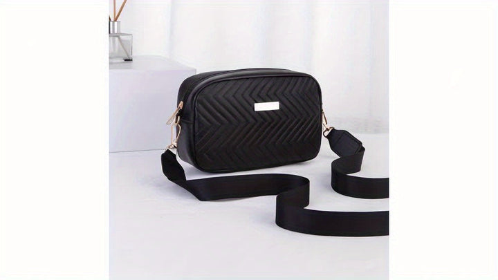 Lisslune | NoirGlitz Padded PU Messenger Bag – Black Elegant Shoulder Bag with Sequins and Removable Strap