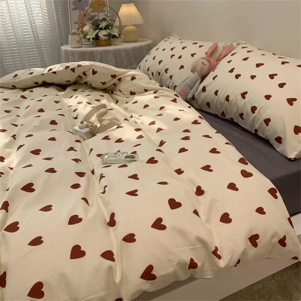 Lisslune | Velvet Heart - Plus heart-inspired duvet cover