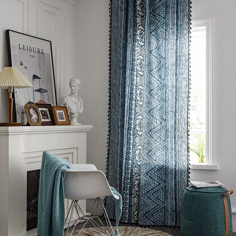 Lisslune | Blue geometric pattern light-filtering curtain