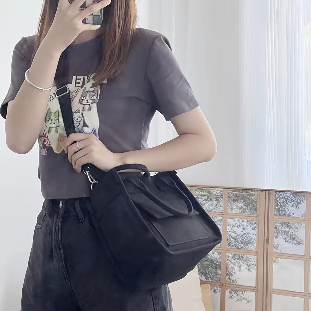 Lisslune | UrbanEase Canvas Slingbag – White Shoulder Bag with Magnetic Closure and Adjustable Strap