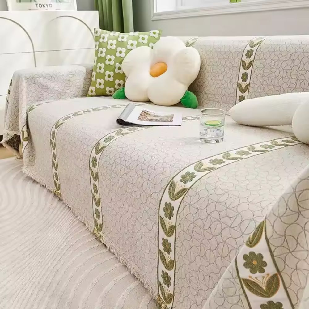 Lisslune | Flourish Leaf Sofa Cover