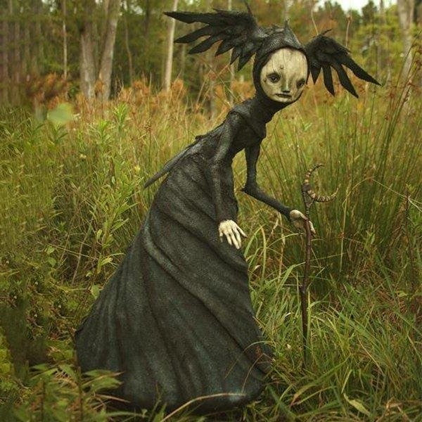 Lisslune | DarkWitch Statues – Dark Resin Witch Statues for Halloween & Gothic Decoration