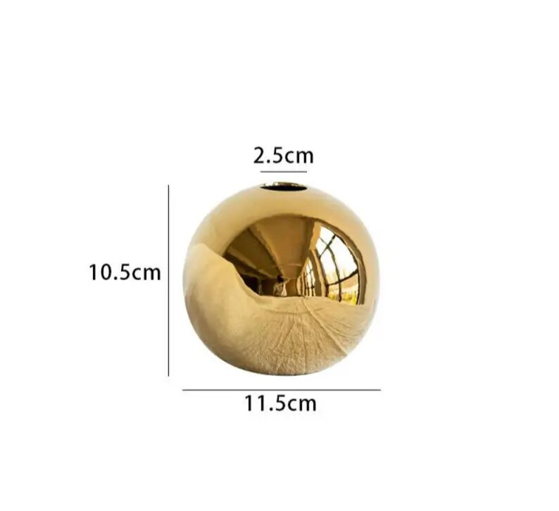 Lisslune | Golden Ball Vase