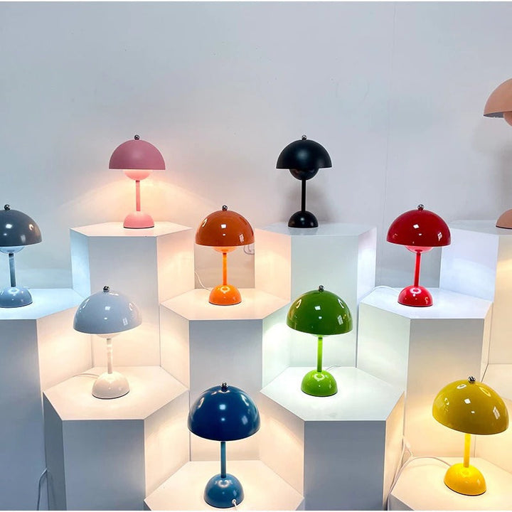 Rynx | Flower pot table lamp