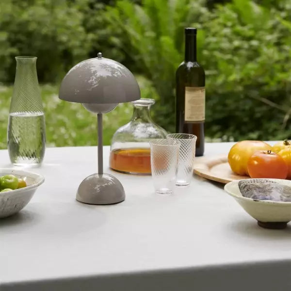 Lisslune | Portable Table Lamp Flowerpot VP9