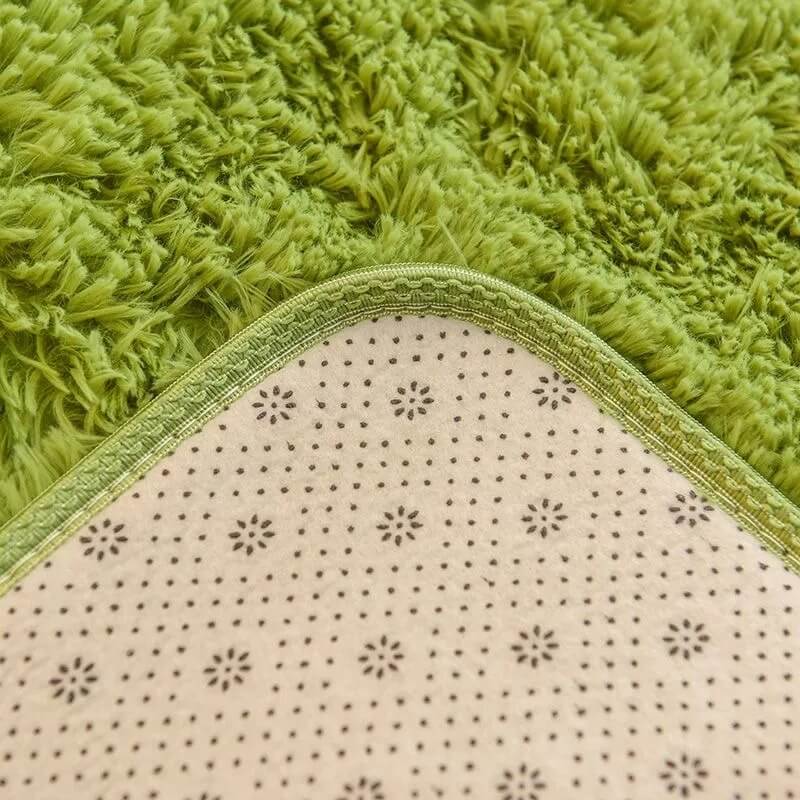 Rynx | Green Grass Fluffy Carpet
