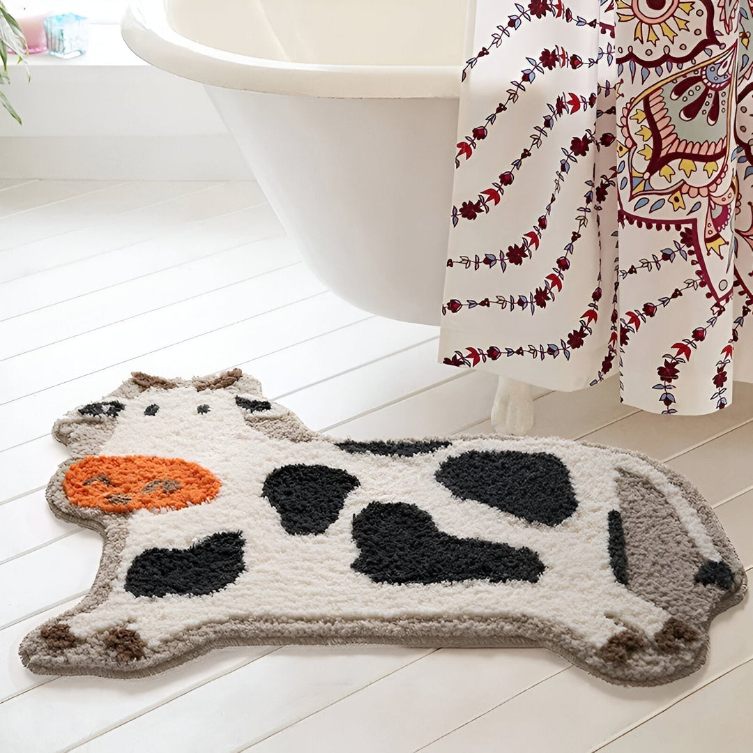 Lisslune | MooMat - Stylish and playful cow-shaped bath mat