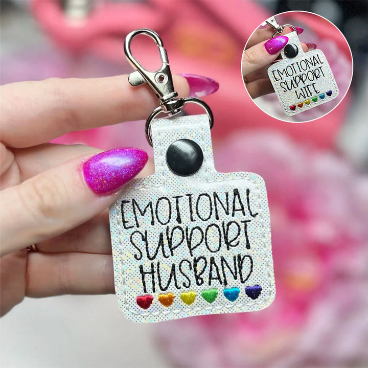 Lisslune | Rainbow Hearts Keychain