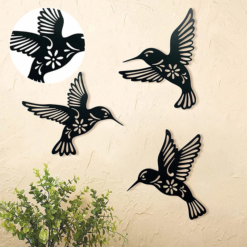 Lisslune | Hummingbird Pendant