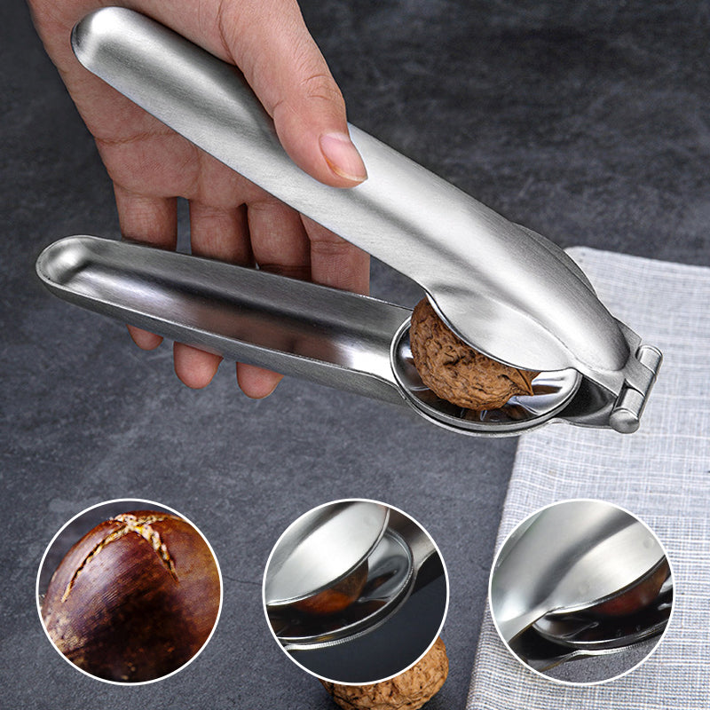 Lisslune | Portable Nutcracker Chestnut Clip