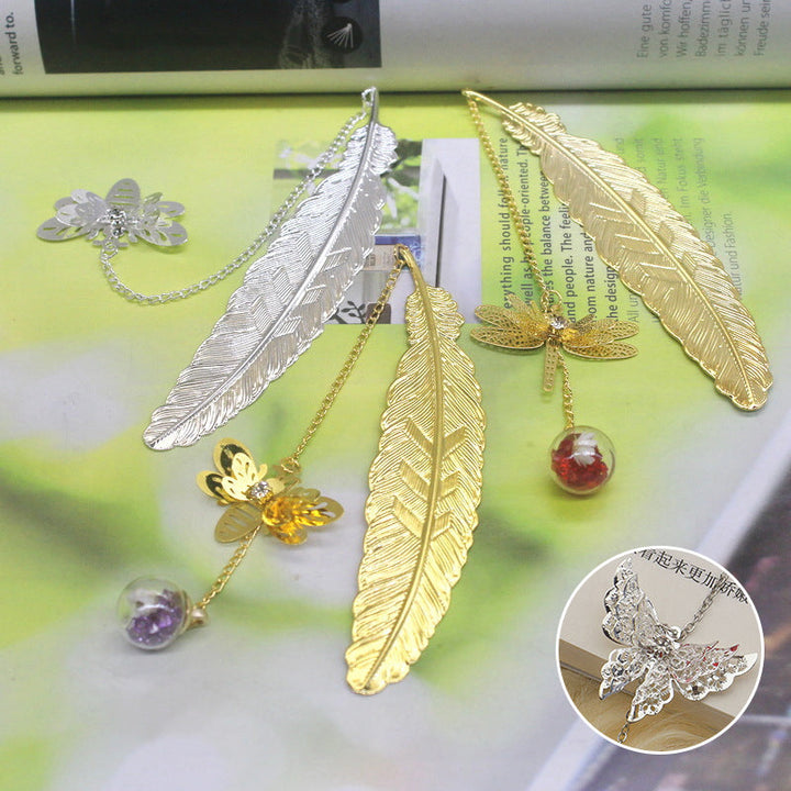 Lisslune | Metal Spring Bookmark