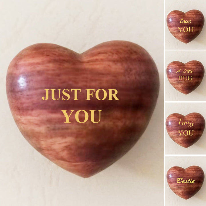 Lisslune | Small Pocket Hug Wooden Heart Token