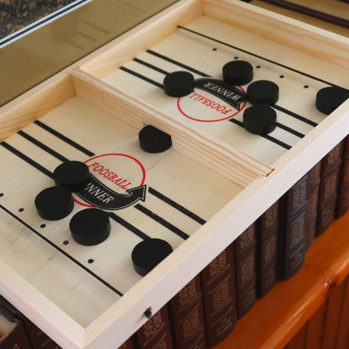 Lisslune | FoosballPuck - Be the first to get rid of all your discs!