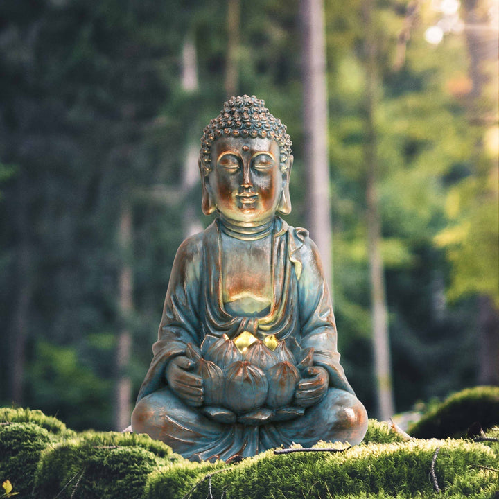 Lisslune | TranquilLight Solar-powered Buddha statue – Garden furniture with gentle LED lighting