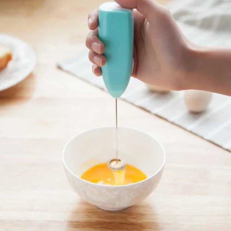 Lisslune | FrothMaster – Electric milk frother for versatile kitchen use