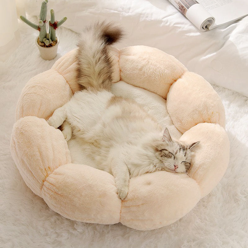 Lisslune | Deep Sleep Flower Shape Cat Bed