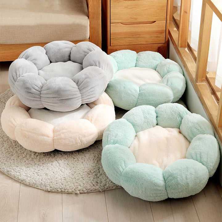 Lisslune | Deep Sleep Flower Shape Cat Bed