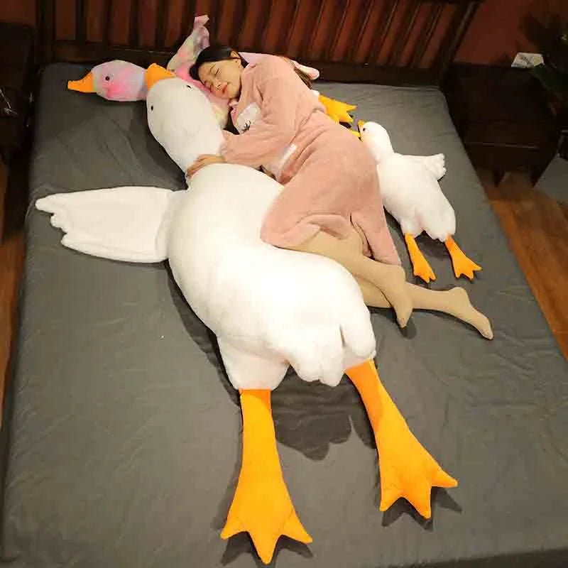 Lisslune | Giant Plush Big White Duck Pillow – Ultra-Soft Hugging Pillow in 7 Charming Colors, Perfect Cuddly Companion & Whimsical Christmas Gift for Kids
