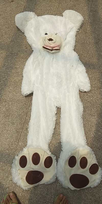 Lisslune | Giant Plush Teddy Bear – HugHero