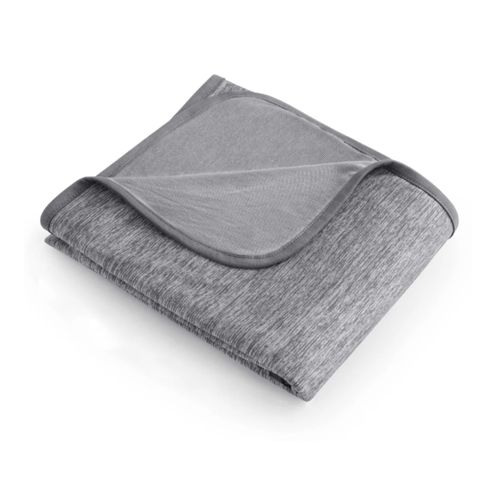 Lisslune | GLACILUX – Temperature-Regulating Cooling Blanket for Deep Sleep